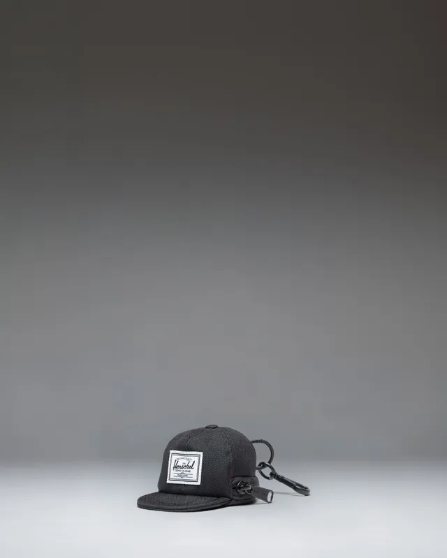 herschel-supply-sylas-classic-cap-bag-charm-porte-cl-s-minisac-zipp image 1