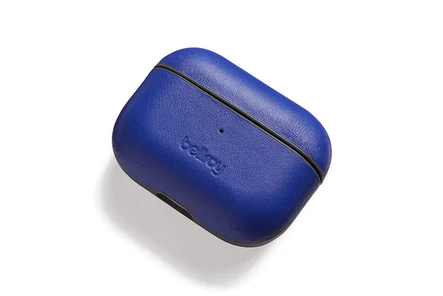 bellroy-pod-jacket-1-re-g-n-ration-tui-en-cuir-pour-apple-airpods-pro-cobalt image 1