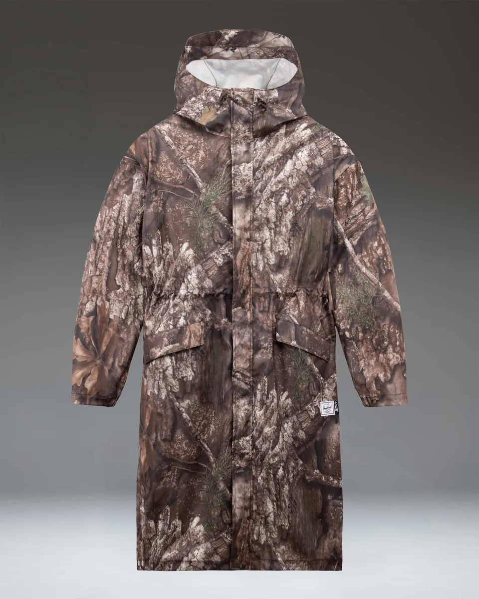 veste-de-pluie-herschel-supply-skeena-femme-avec-motif-realtree-apx image 1