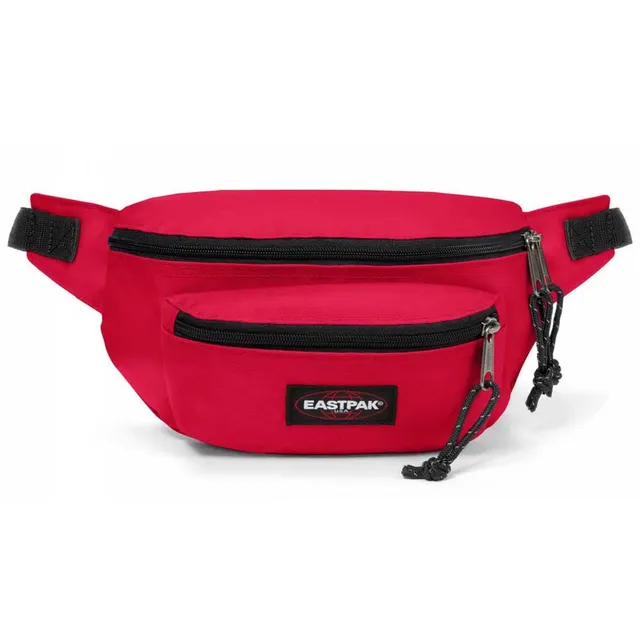 eastpak-doggy-bag-sac-banane-27l-sailor-red-rouge image 1