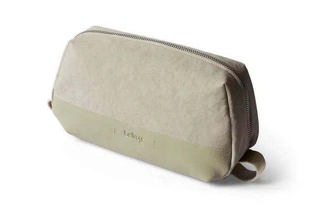 bellroy-toiletry-kit-premium-trousse-de-toilette-en-cuir-avec-poche-pour-brosse- image 1