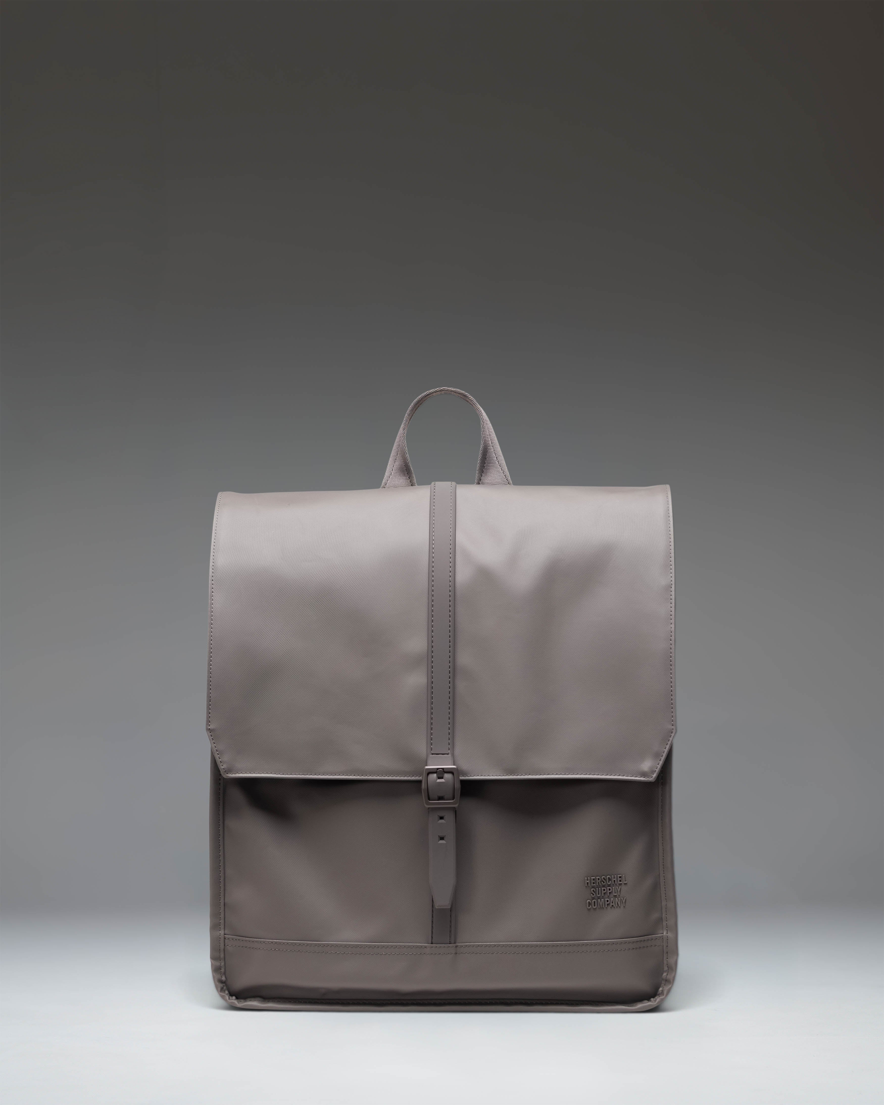 herschel-city-backpack-weather-resistant-sac-dos-d-perlant image 5
