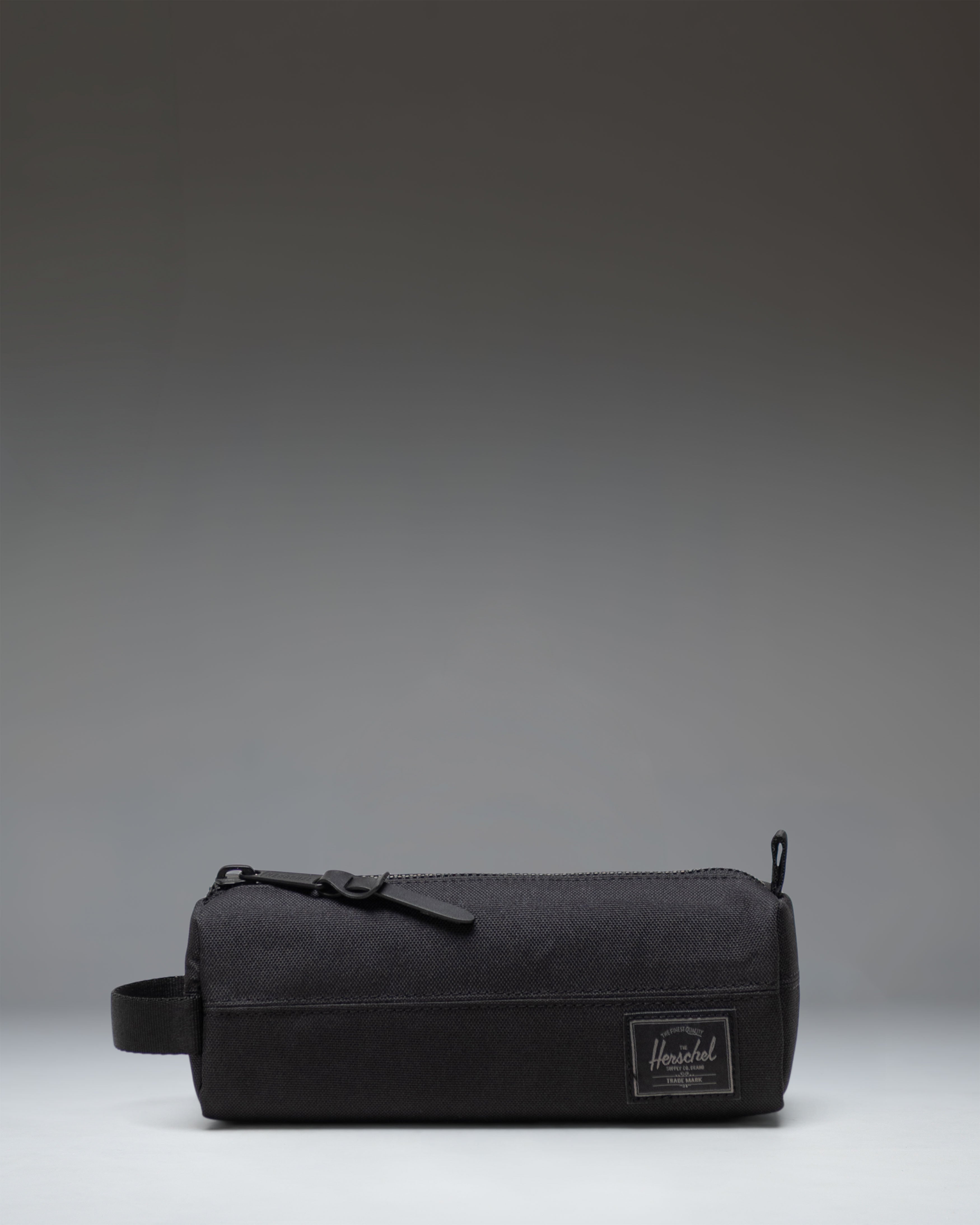 trousse-herschel-supply-settlement-avec-poign-e-pratique image 5