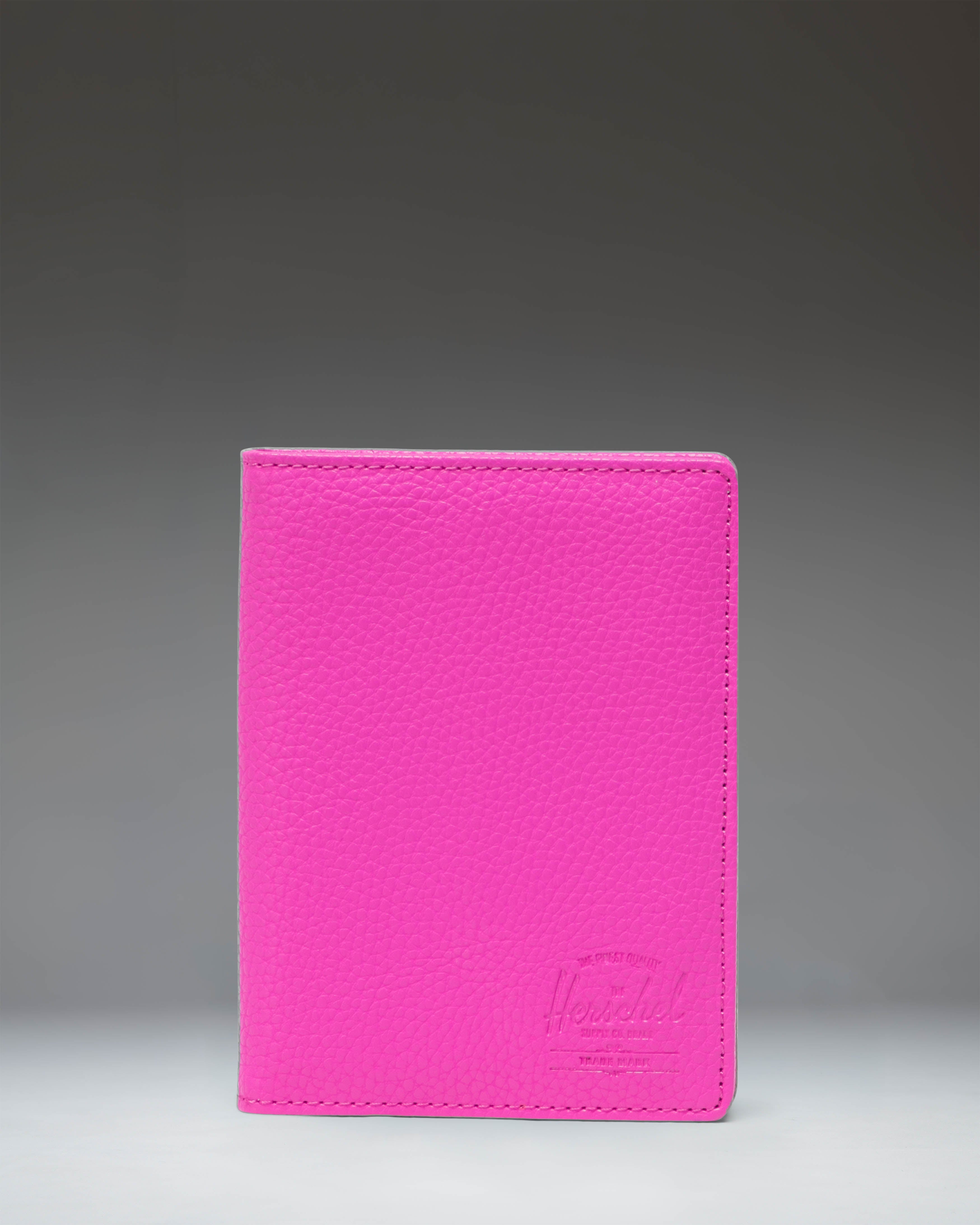 herschel-supply-porte-passeport-raynor-en-cuir-vegan image 2
