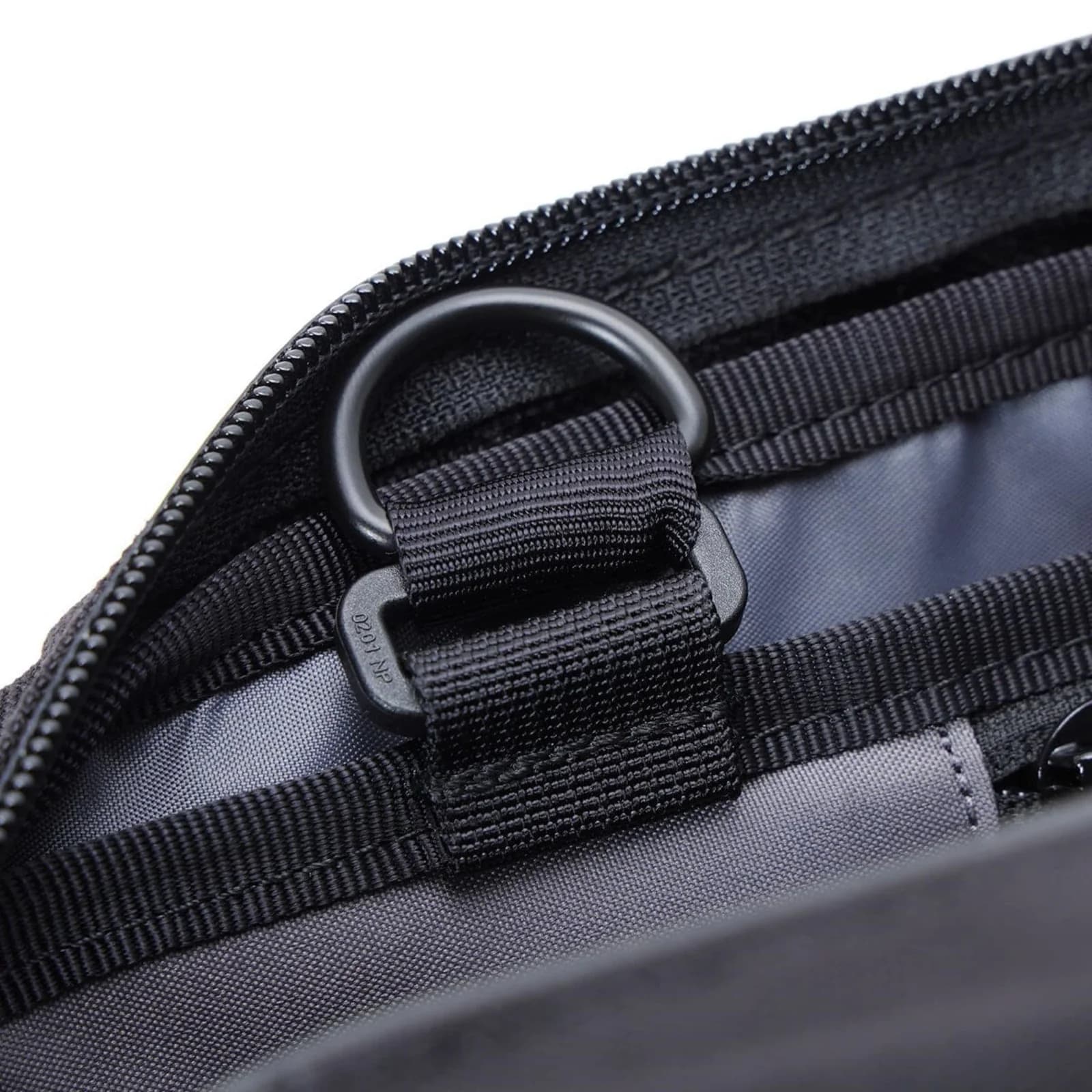 chrome-industries-kadet-organizer image 4