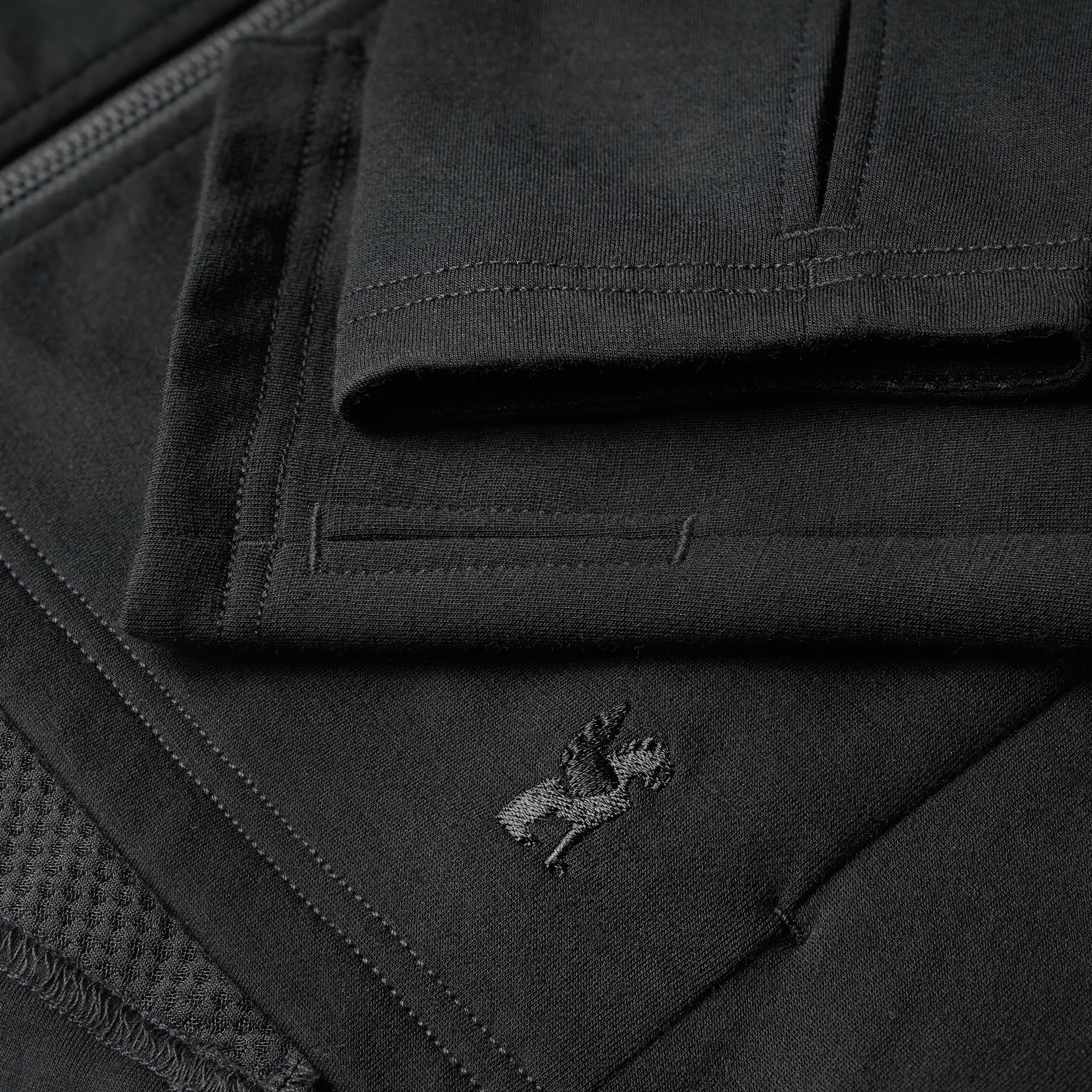 chrome-industries-men-s-merino-cobra-3-0-hoodie-sweat-capuche-technique image 7