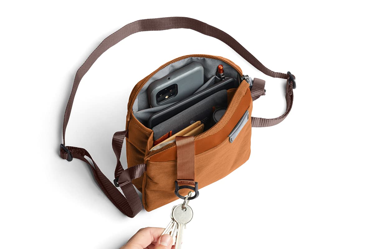bellroy-city-pouch-sac-bandouli-re-polyvalent-pour-e-reader-petite-tablette-port image 2