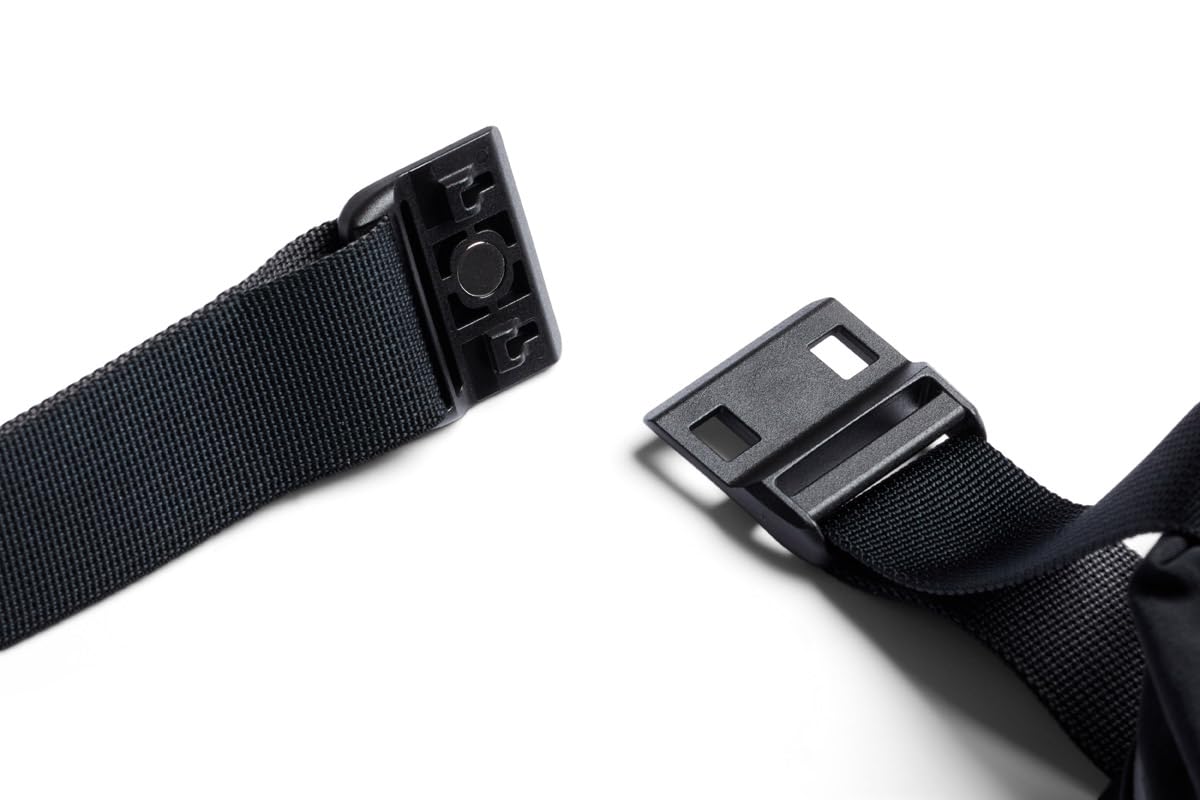 bellroy-lite-sling-sacoche-compacte-et-flexible-noire image 6
