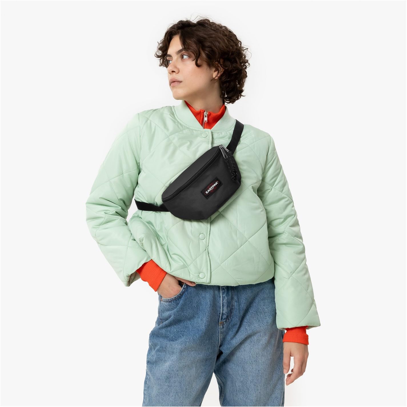eastpak-springer-sac-banane-2-l-nylon-ultra-r-sistant-noir image 2