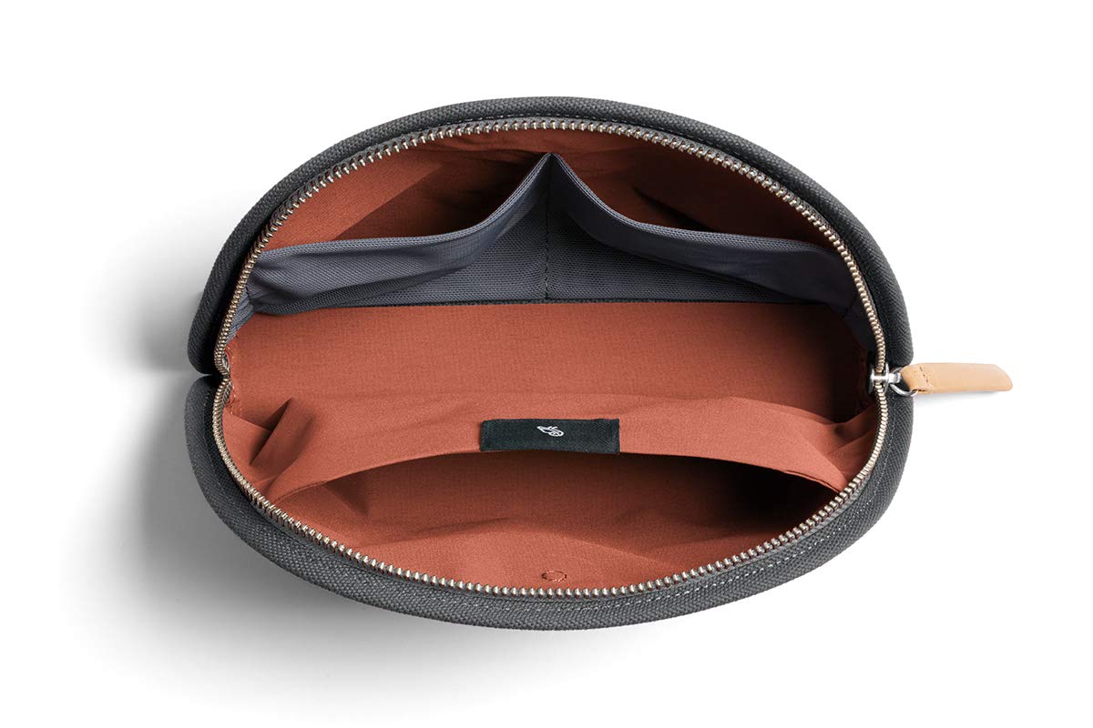 bellroy-classic-pouch-trousse-basique-en-cuir-et-tissu-cousu-pour-stylos-c-bles- image 3