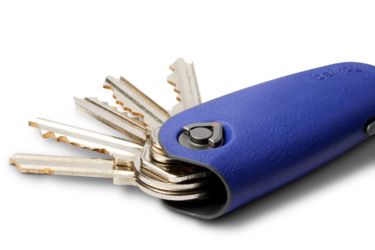 bellroy-key-case-porte-cl-s-en-cuir-rigide-avec-jection-des-cl-s-une-main-cobalt image 4