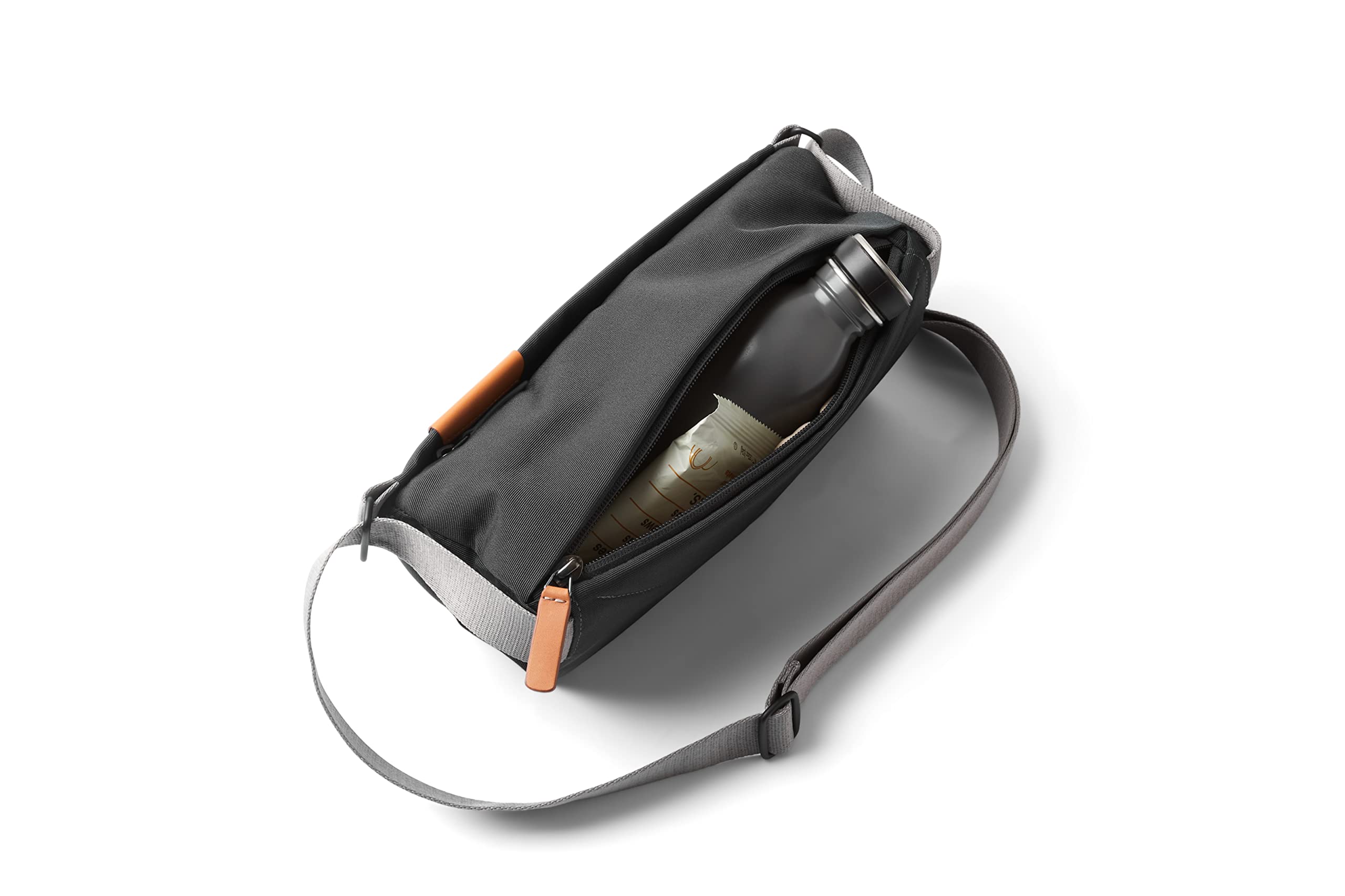 bellroy-mini-sling-bag-sacoche-banane-compacte image 4