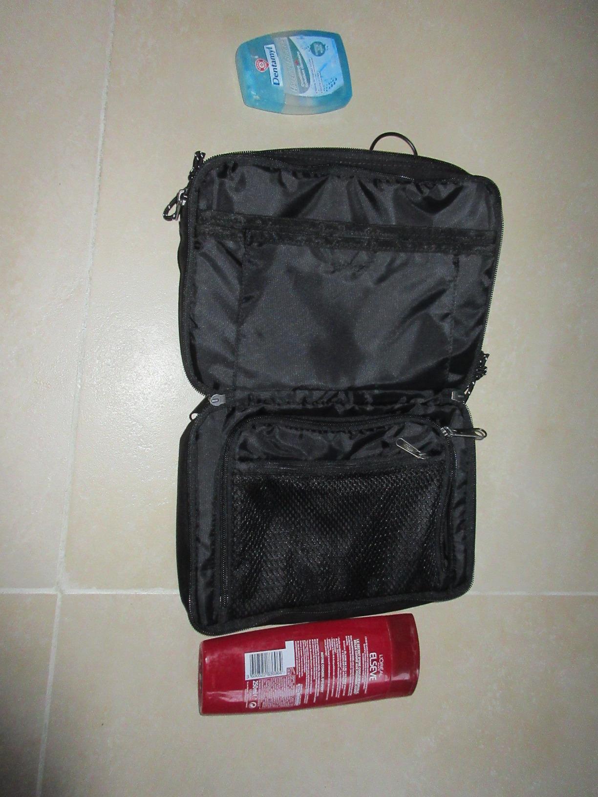 Superbe trousse