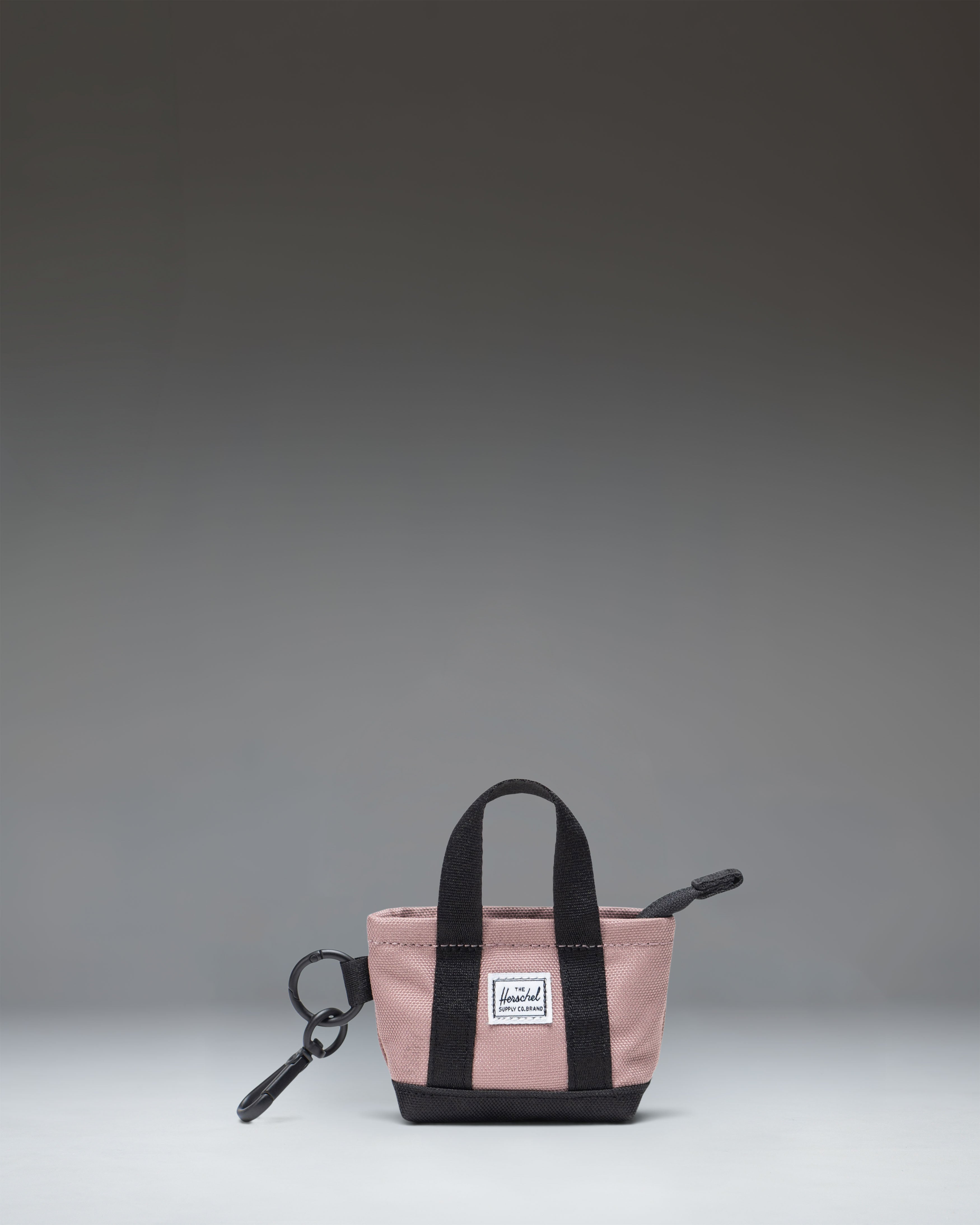 herschel-heritage-tote-bag-charm image 3