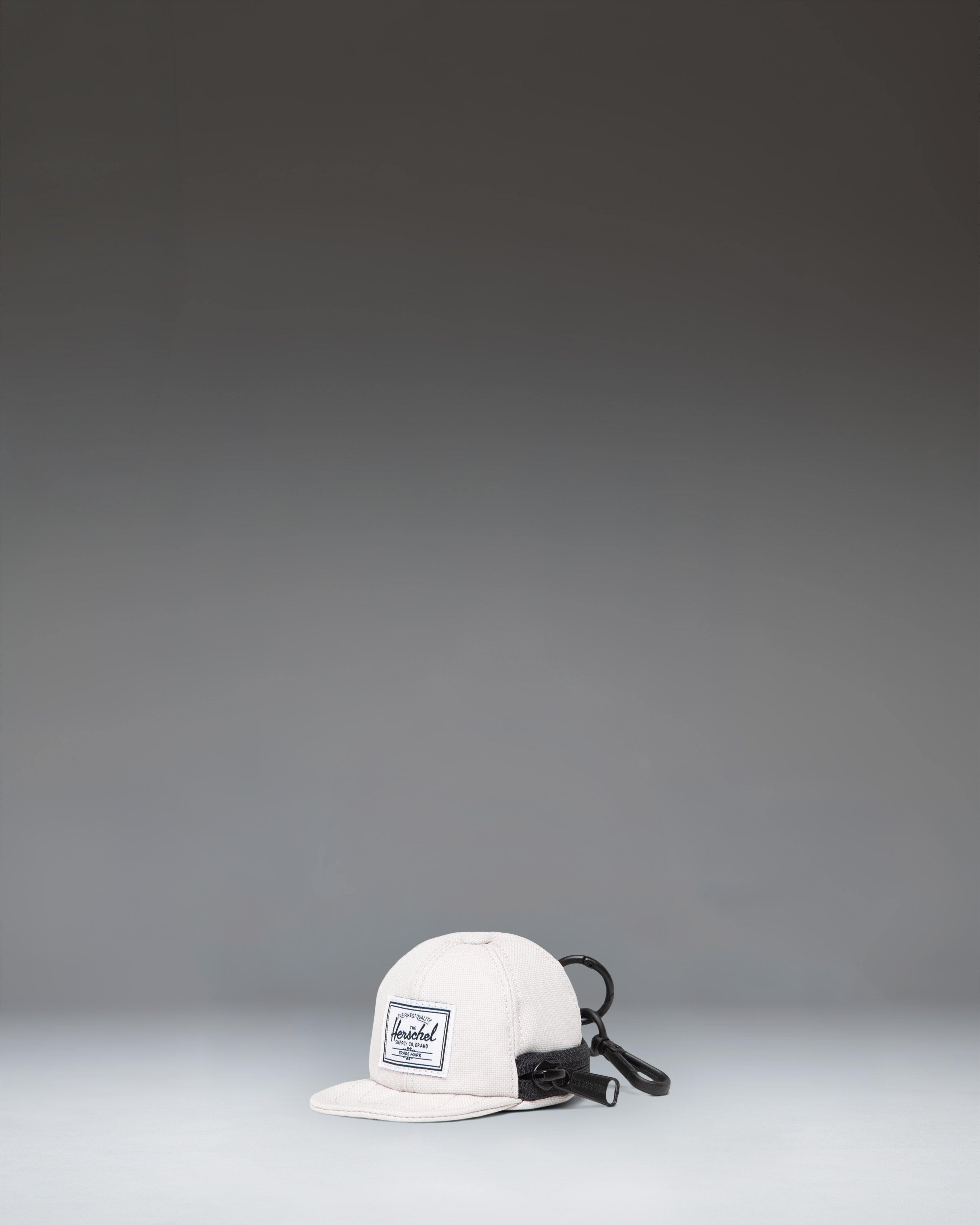 herschel-supply-sylas-classic-cap-bag-charm-porte-cl-s-minisac-zipp image 3