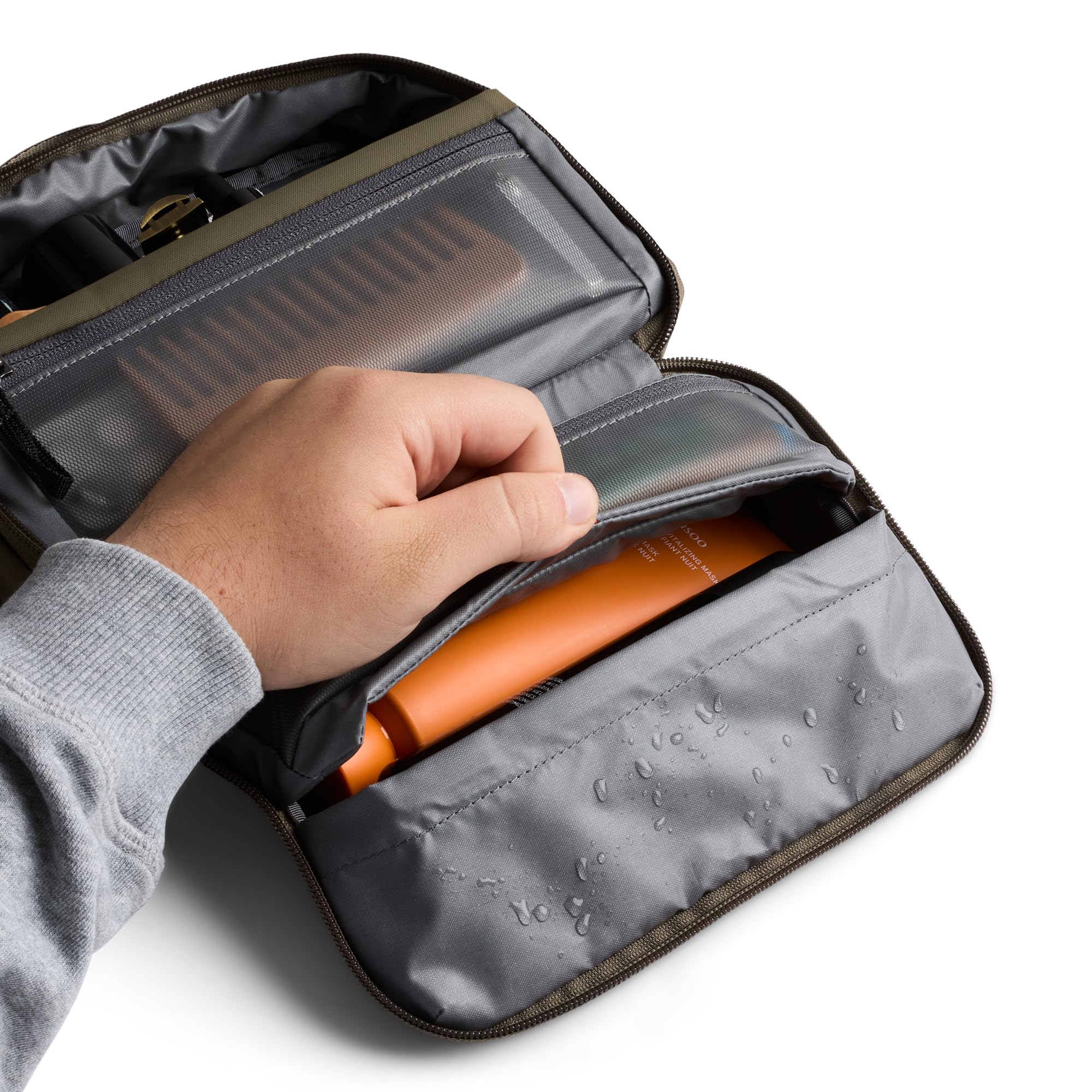 bellroy-hanging-toiletry-kit-3l-trousse-de-toilette-suspendue-pour-voyage image 5