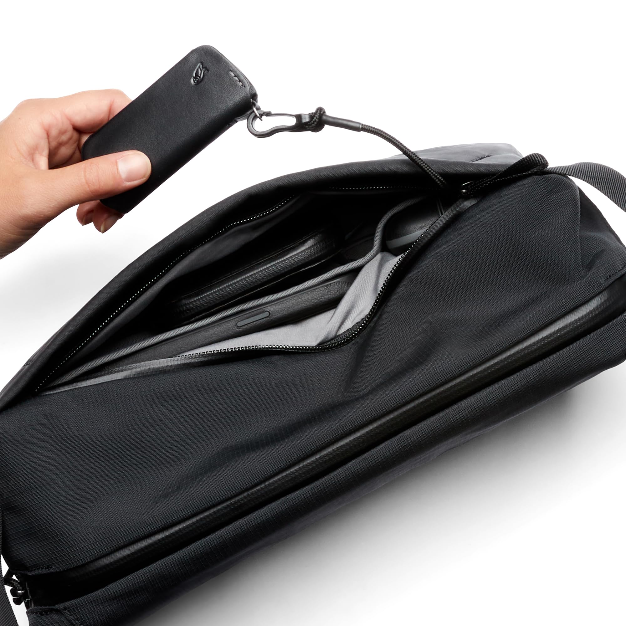 bellroy-venture-sling-9l-grand-sac-bandouli-re-extensible-noir image 7