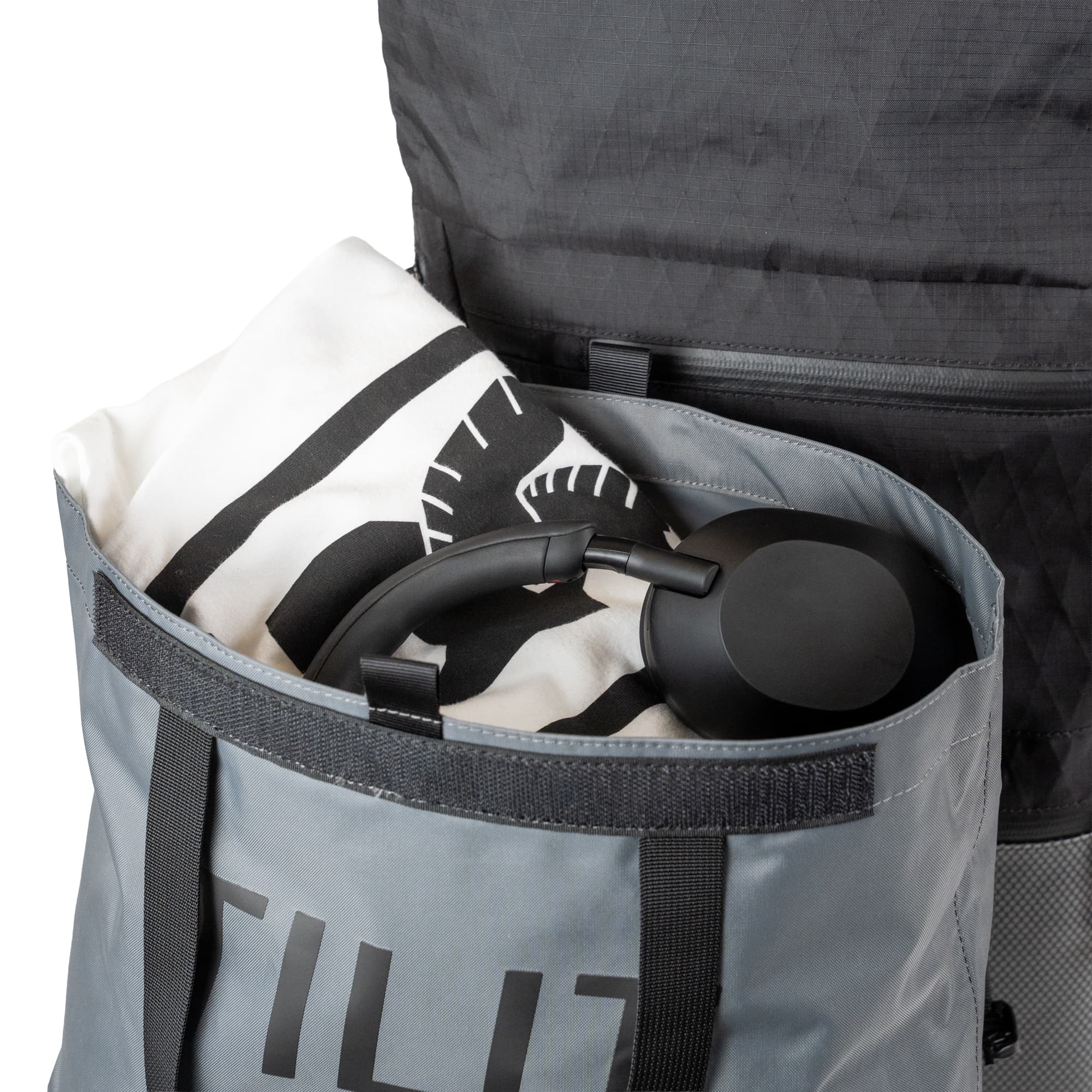 chrome-industries-chrome-x-tilit-29l-chef-pack image 8